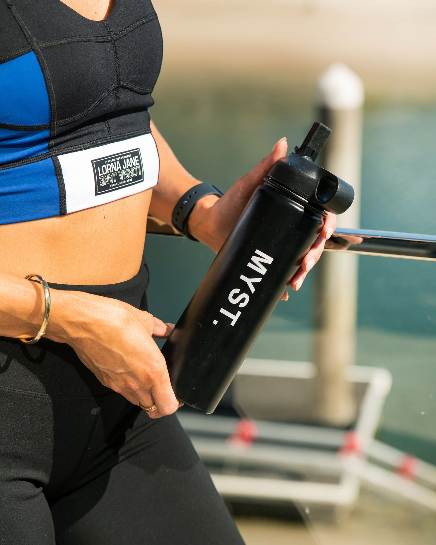 Onyx - Insulated Water Bottle (21oz/650ml)