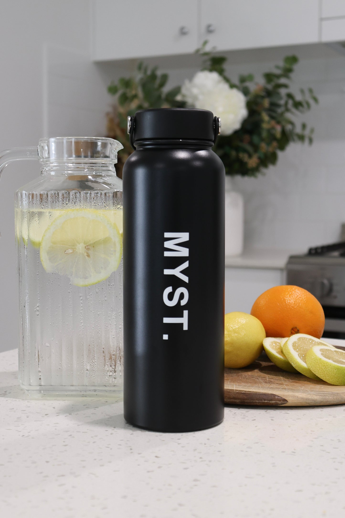 Onyx - Insulated Water Bottle (40oz/1.2L)