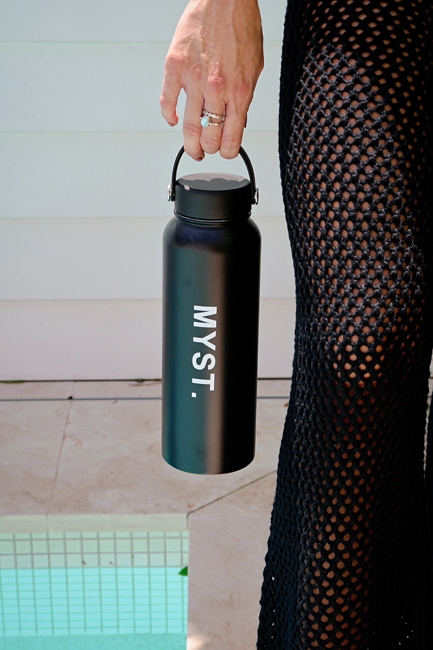 Onyx - Insulated Water Bottle (40oz/1.2L)